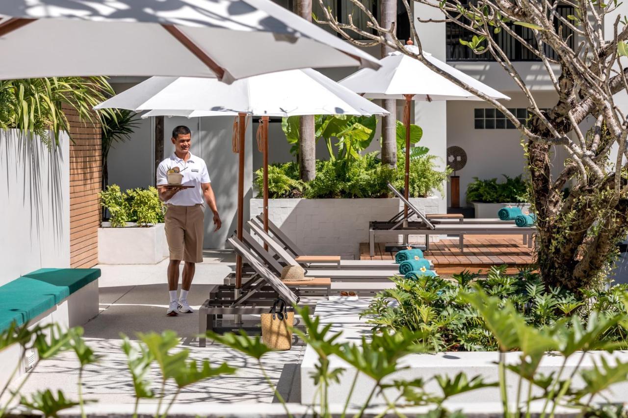 Outrigger Surin Beach Resort - Sha Extra Plus Exteriér fotografie The hotel's pool
