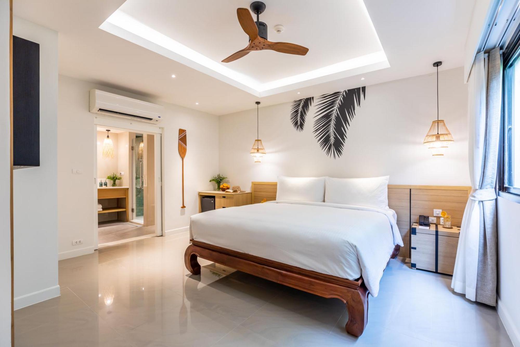 Outrigger Surin Beach Resort - Sha Extra Plus Pokoj fotografie