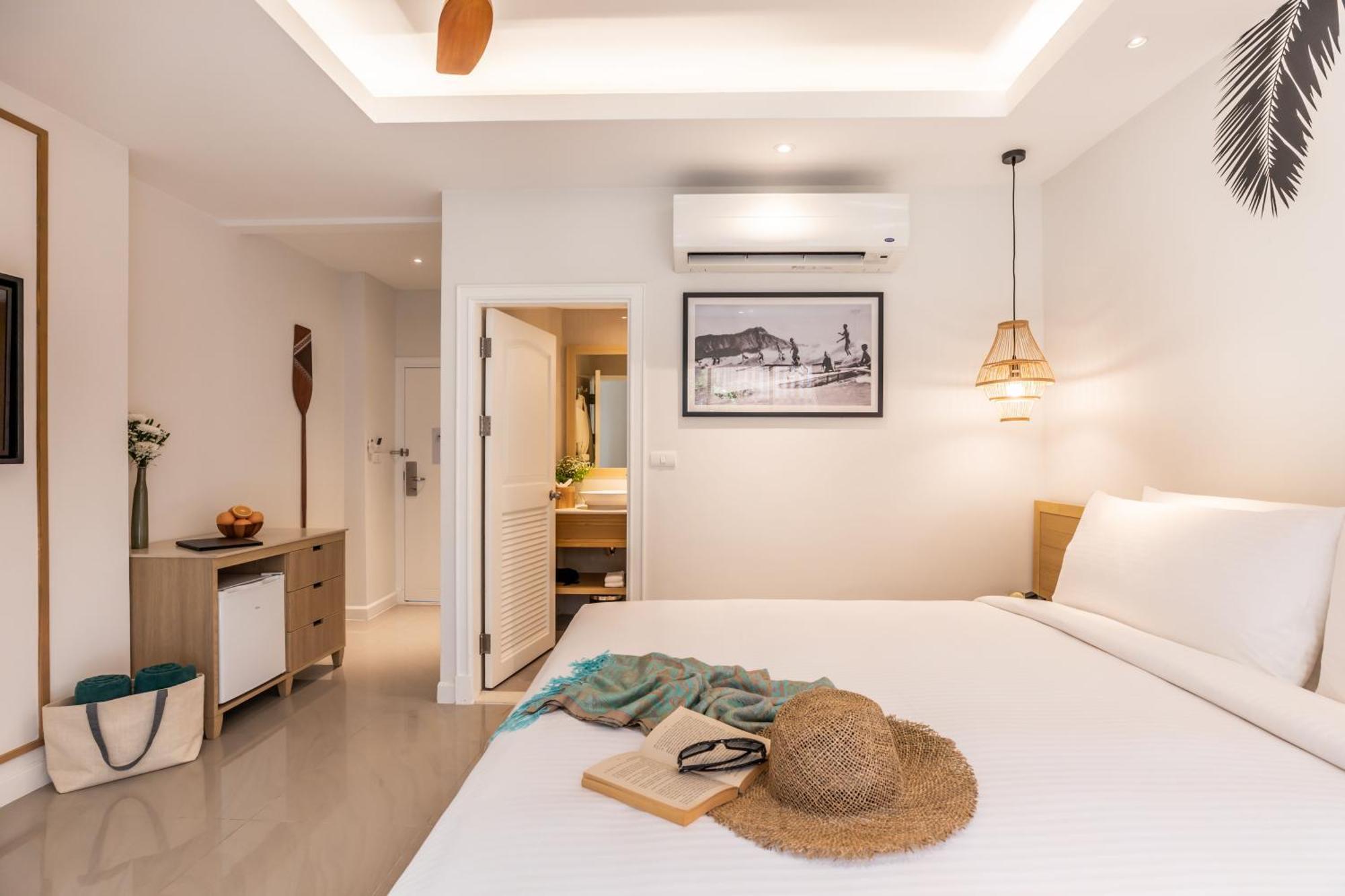 Outrigger Surin Beach Resort - Sha Extra Plus Pokoj fotografie Deluxe Room